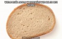 Wiele osób jadło w dzieciństwie chleb bez skórki