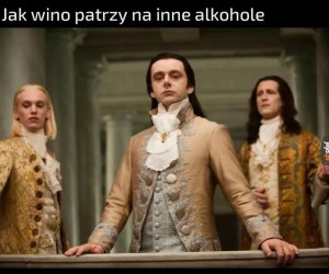 Z wyższością