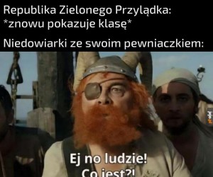 Mem piłkarski
