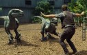 Pracownicy zoo w scenie jak z Jurassic World